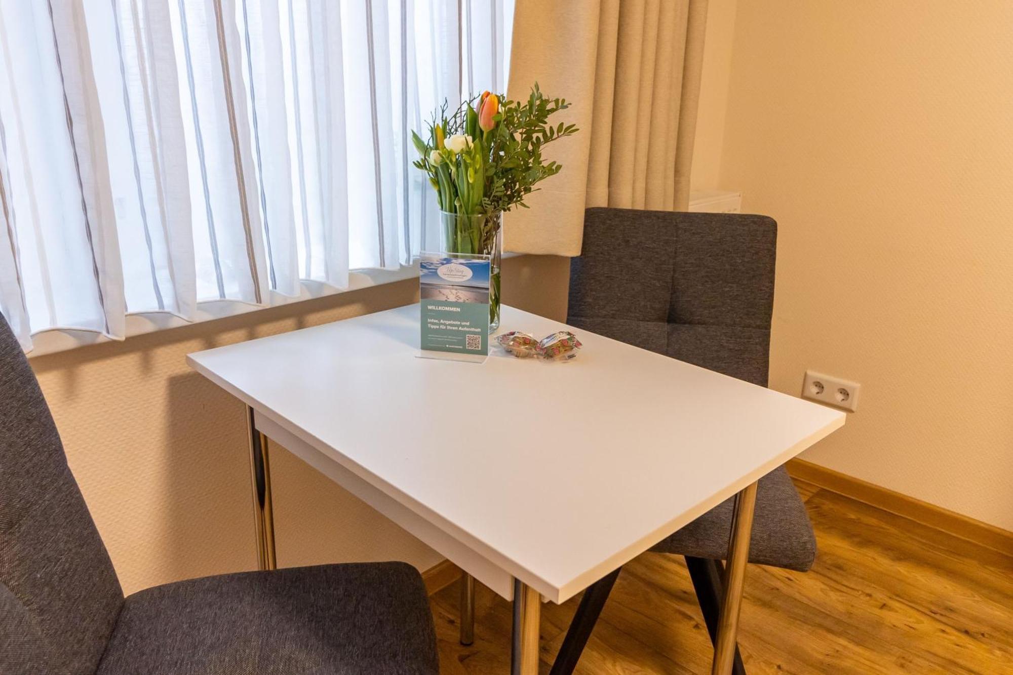 Achterkoje Appartement Greetsiel Buitenkant foto